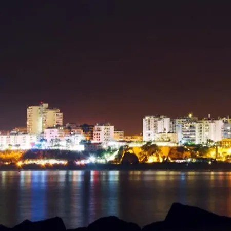 公寓 T3 Alex,moderno Iluminado E Amplo,excelente Local