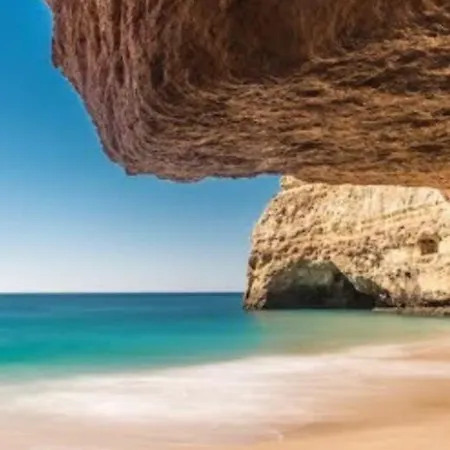 T3 Alex,moderno Iluminado E Amplo,excelente Local * Portimao