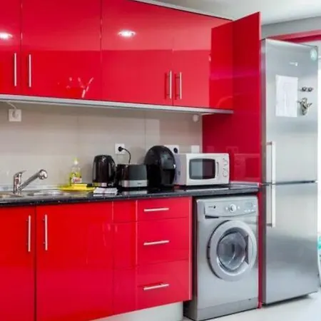 T3 Alex,moderno Iluminado E Amplo,excelente Local Apartamento Portimão